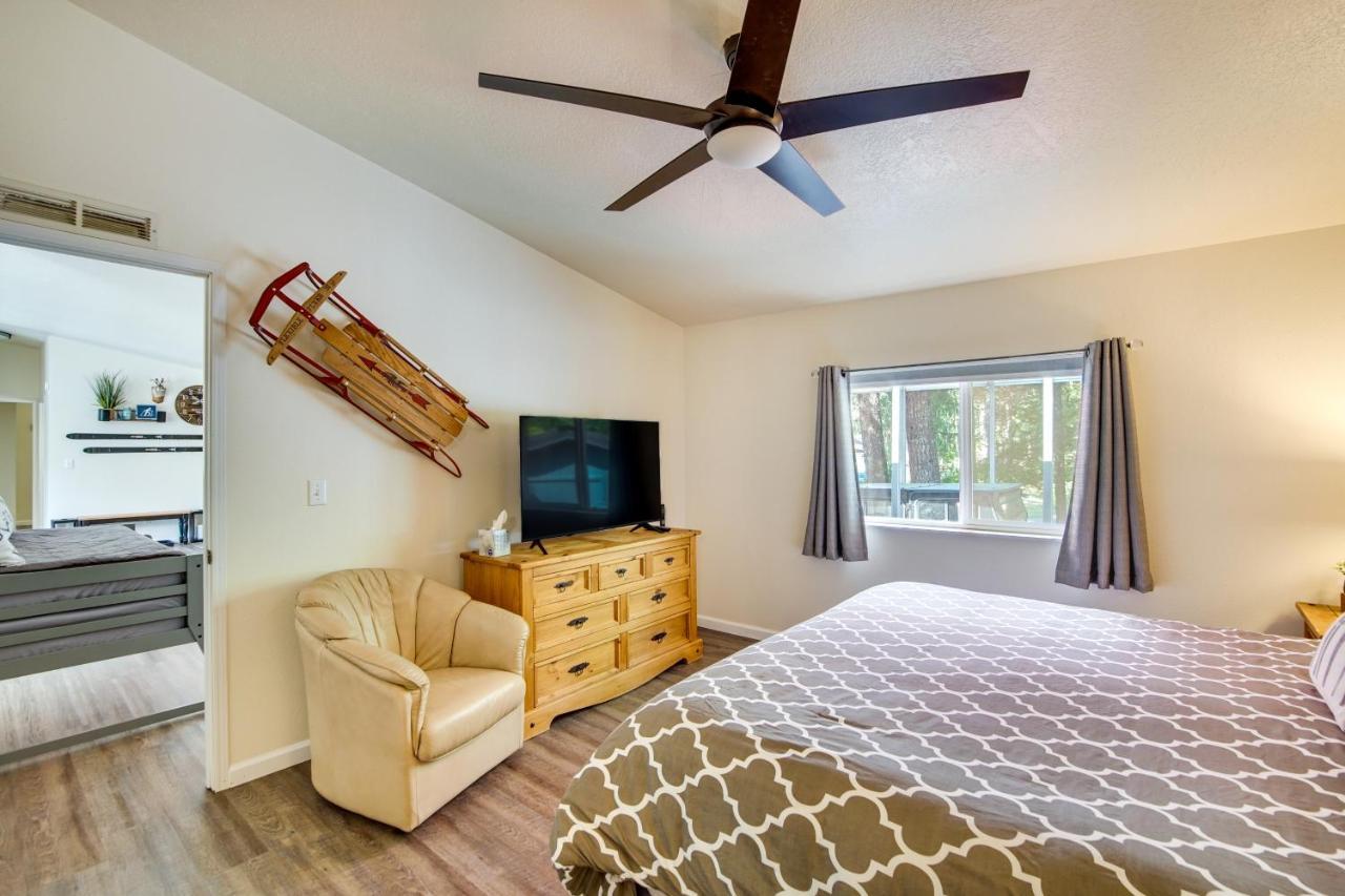 Riverfront Home With Deck, Near Mount Rainier! Packwood Zewnętrze zdjęcie